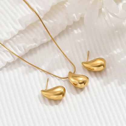 Serenia Conjunto, Oro