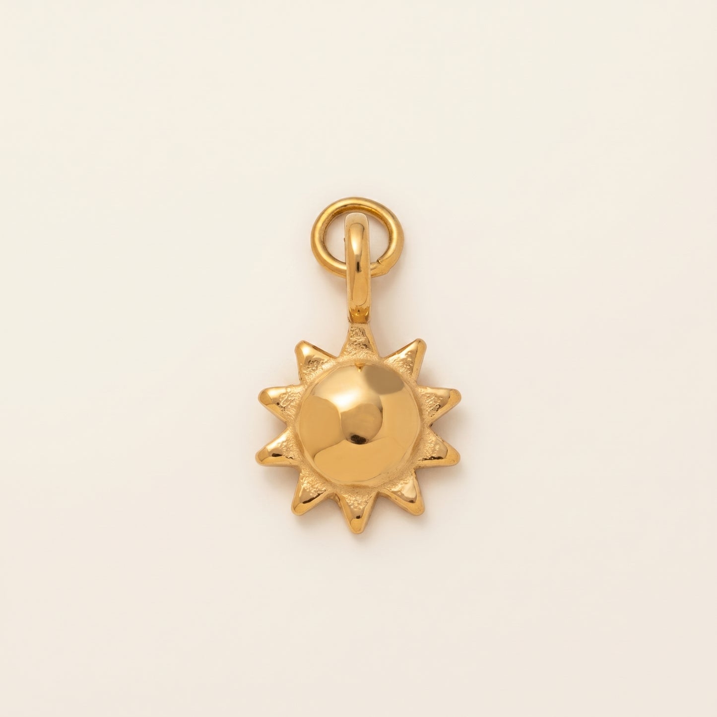 Charm Sol Naciente Sagrado